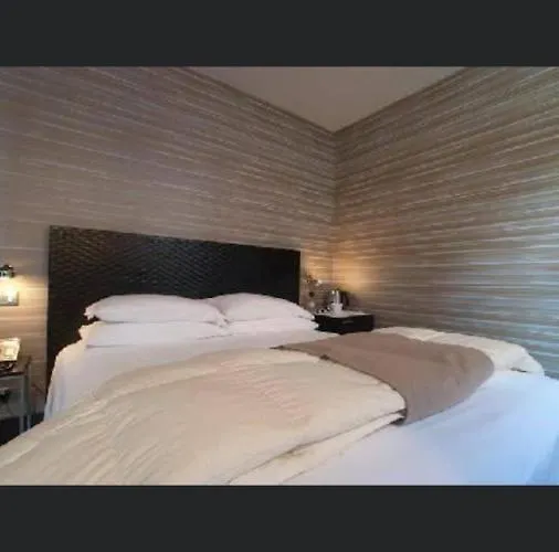MH Hotel