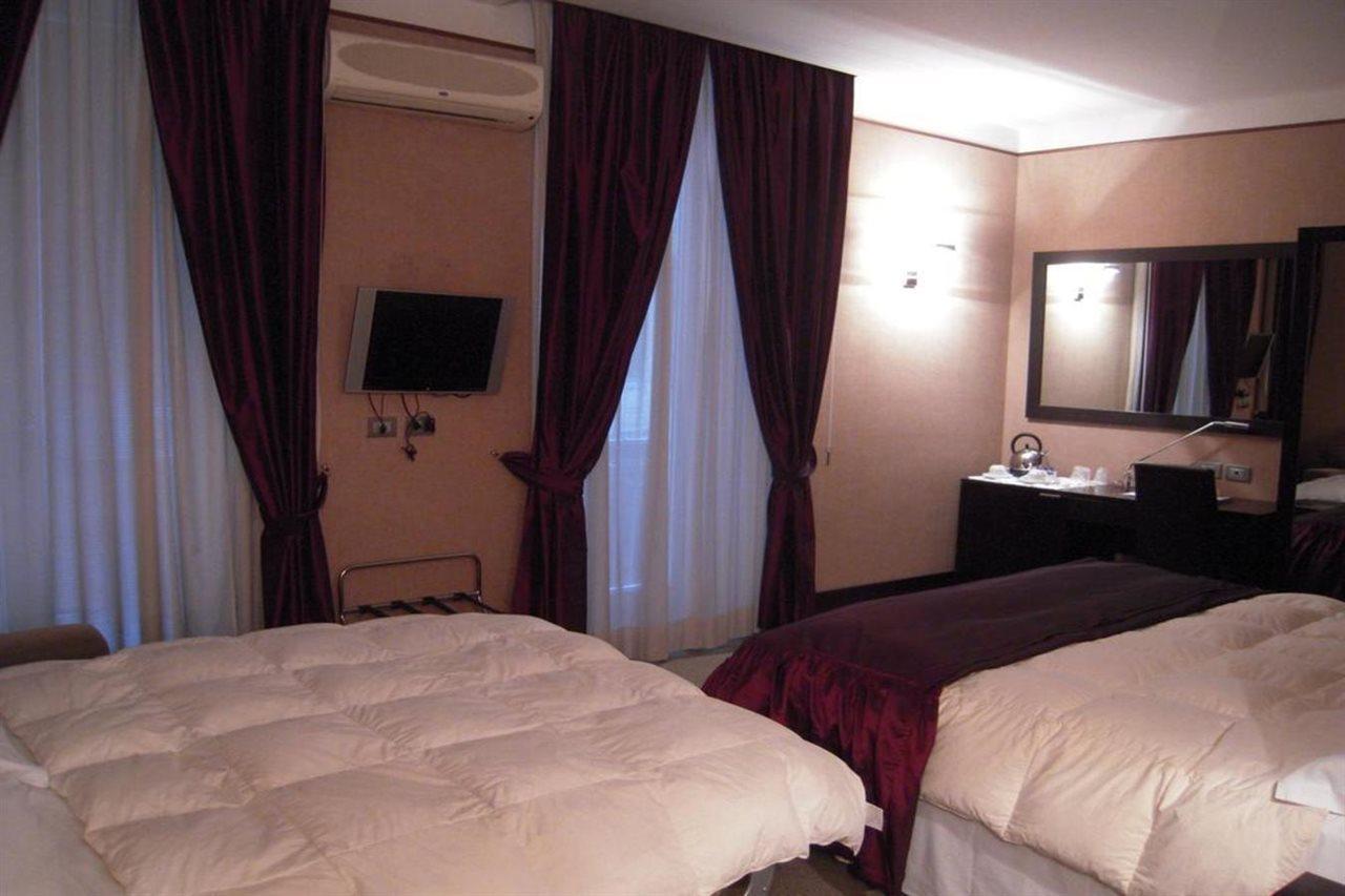 Mh Design Napoli